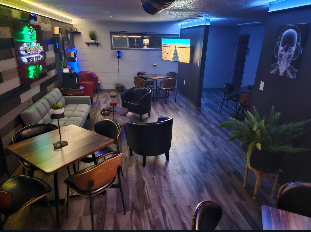 Private Stash Dispensary Smoking Lounge